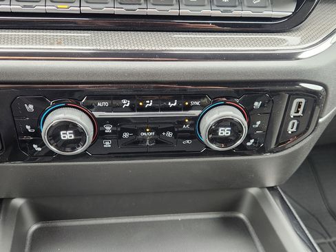 New 2026 Chevrolet Silverado 2500 ZR2 image 21