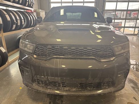 Used 2023 Dodge Durango SRT image 2