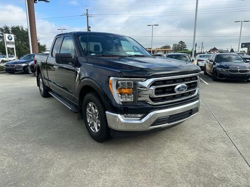 Used 2021 Ford F150 XLT w/ Equipment Group 302A High image 3