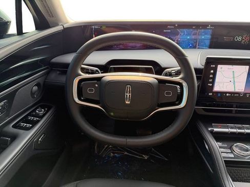 Used 2026 Lincoln Nautilus Premier w/ Equipment Group 102A AWD/4WD image 13