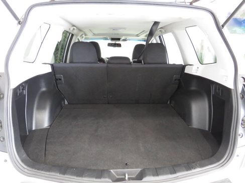 Used 2012 Subaru Forester 2.5X Premium AWD/4WD image 13