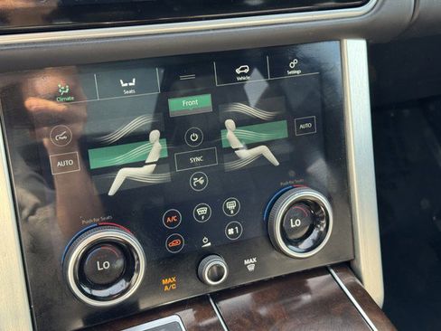 Used 2022 Land Rover Range Rover Westminster Edition image 21