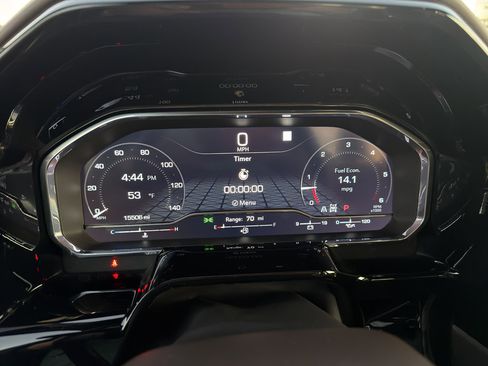 Used 2022 GMC Sierra 1500 SLT image 11