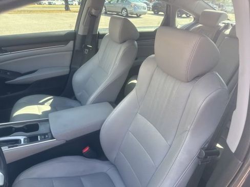 Used 2018 Honda Accord EX-L image 23