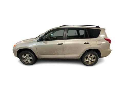 Used 2006 Toyota RAV4 Base 4dr SUV 4WD image 2