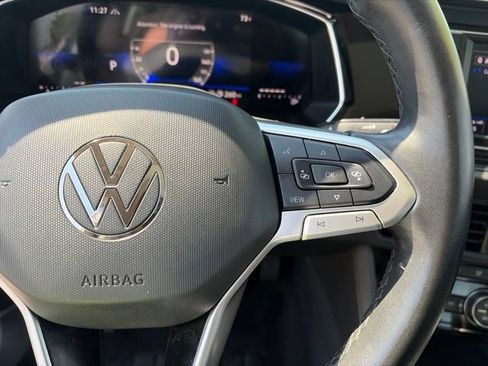 Used 2024 Volkswagen Jetta SE FWD image 16