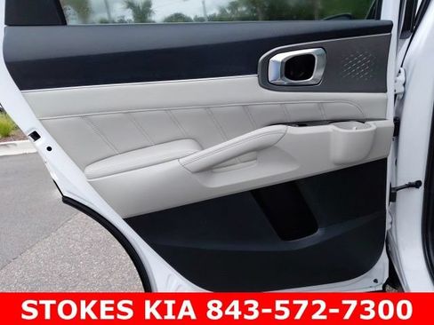 Used 2021 Kia Sorento SX FWD image 24