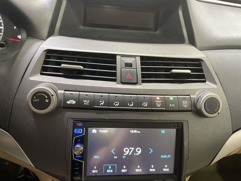 Used 2012 Honda Accord SE image 17