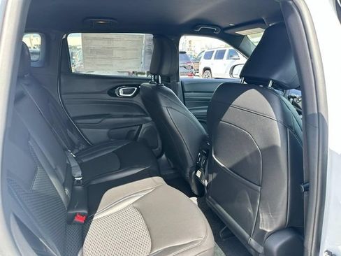 New 2026 Jeep Compass Latitude AWD/4WD image 4