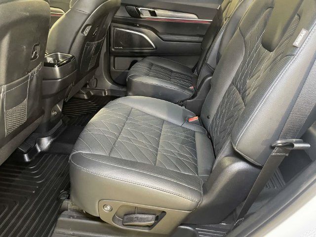 Used 2024 Kia Telluride SX X-Line AWD/4WD image 19
