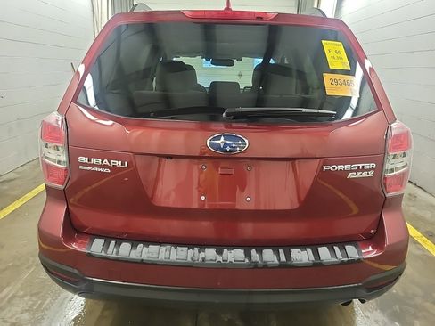Used 2016 Subaru Forester 2.5i Premium image 8
