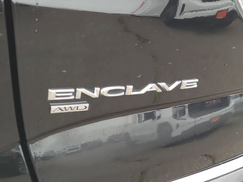 Used 2024 Buick Enclave Premium image 15