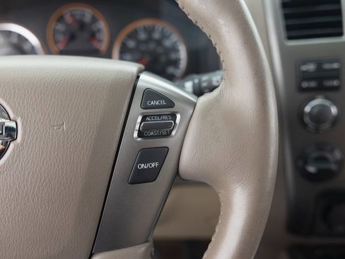 Used 2015 Nissan Armada Platinum image 41