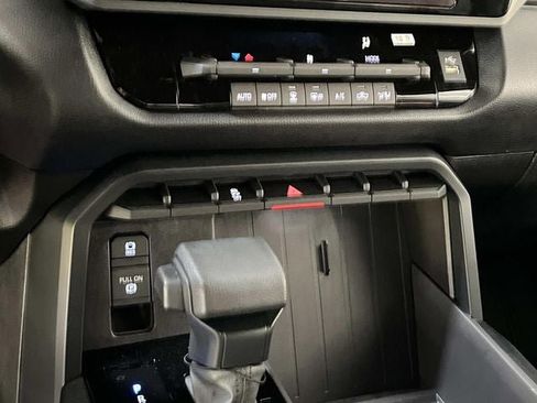 New 2026 Toyota Tundra SR5 AWD/4WD image 25