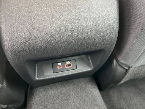 Used 2025 Nissan Altima 2.5 SV FWD image 22