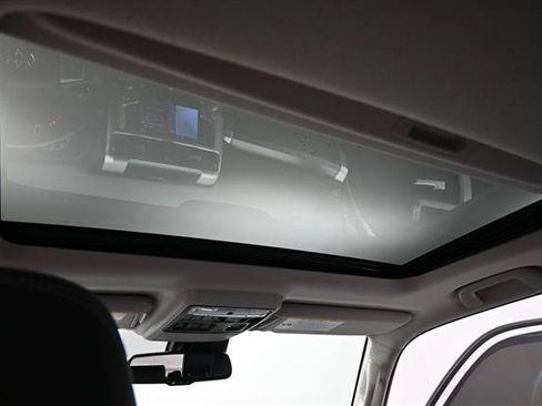 Certified 2024 Toyota 4Runner SR5 Premium w/ Moonroof Package AWD/4WD image 12