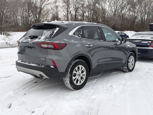 Certified 2024 Ford Escape Active image 7