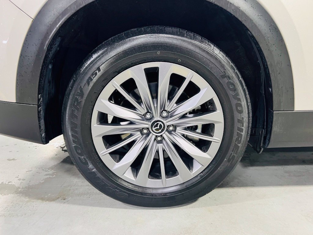 Used 2025 MAZDA CX-90 3.3 Turbo w/ Preferred Package AWD/4WD image 14