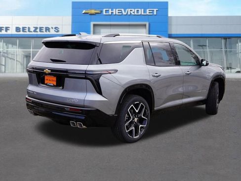 New 2026 Chevrolet Traverse High Country image 3