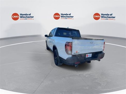 Certified 2026 Honda Ridgeline Black Edition image 8