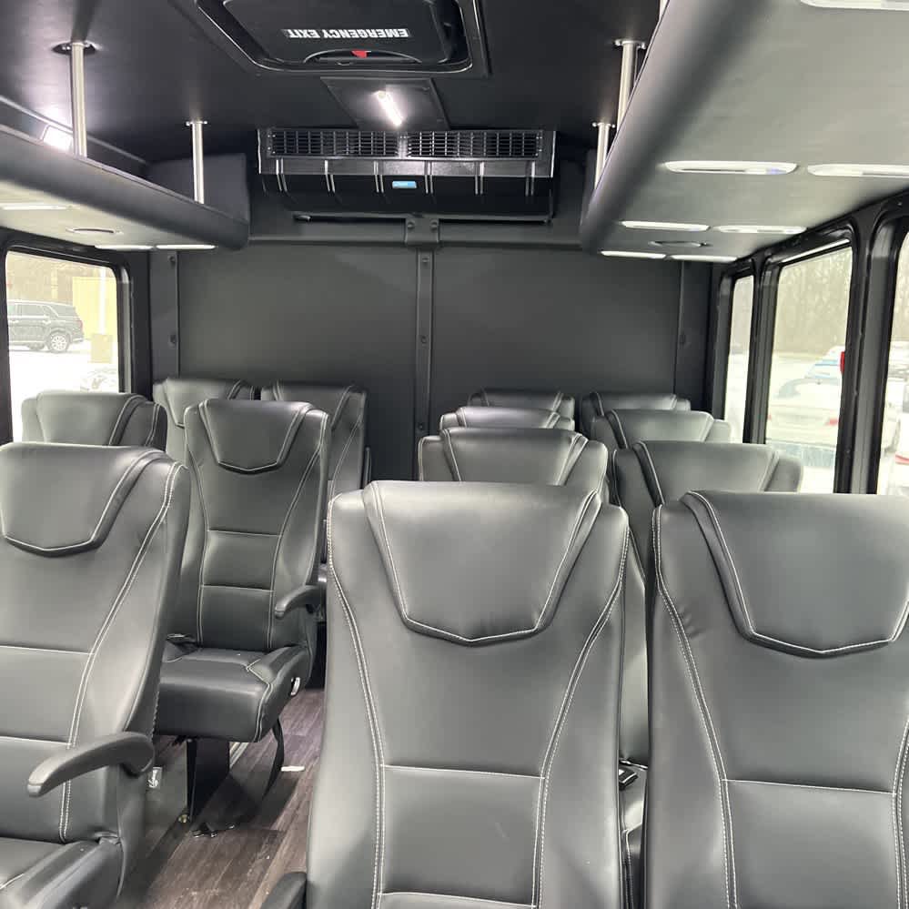 Used 2025 Ford E-450 and Econoline 450 Super Duty w/ Shuttle Bus Prep Package RWD image 13