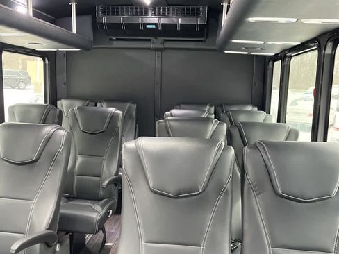 Used 2025 Ford E-450 and Econoline 450 Super Duty w/ Shuttle Bus Prep Package RWD image 13