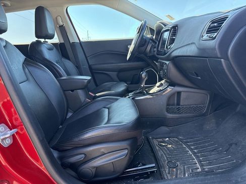 Used 2020 Jeep Compass Limited image 11