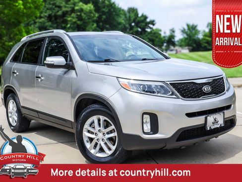 Used 2015 Kia Sorento LX FWD image 1