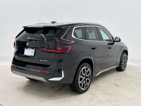 Used 2025 BMW X1 xDrive28i w/ Premium Package AWD/4WD image 9