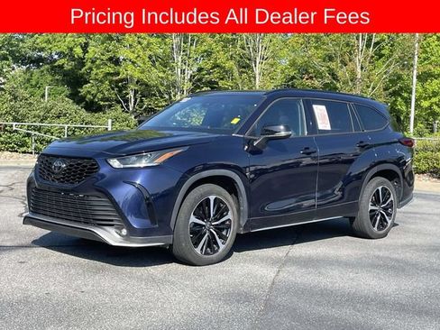 Used 2022 Toyota Highlander XSE AWD/4WD image 1
