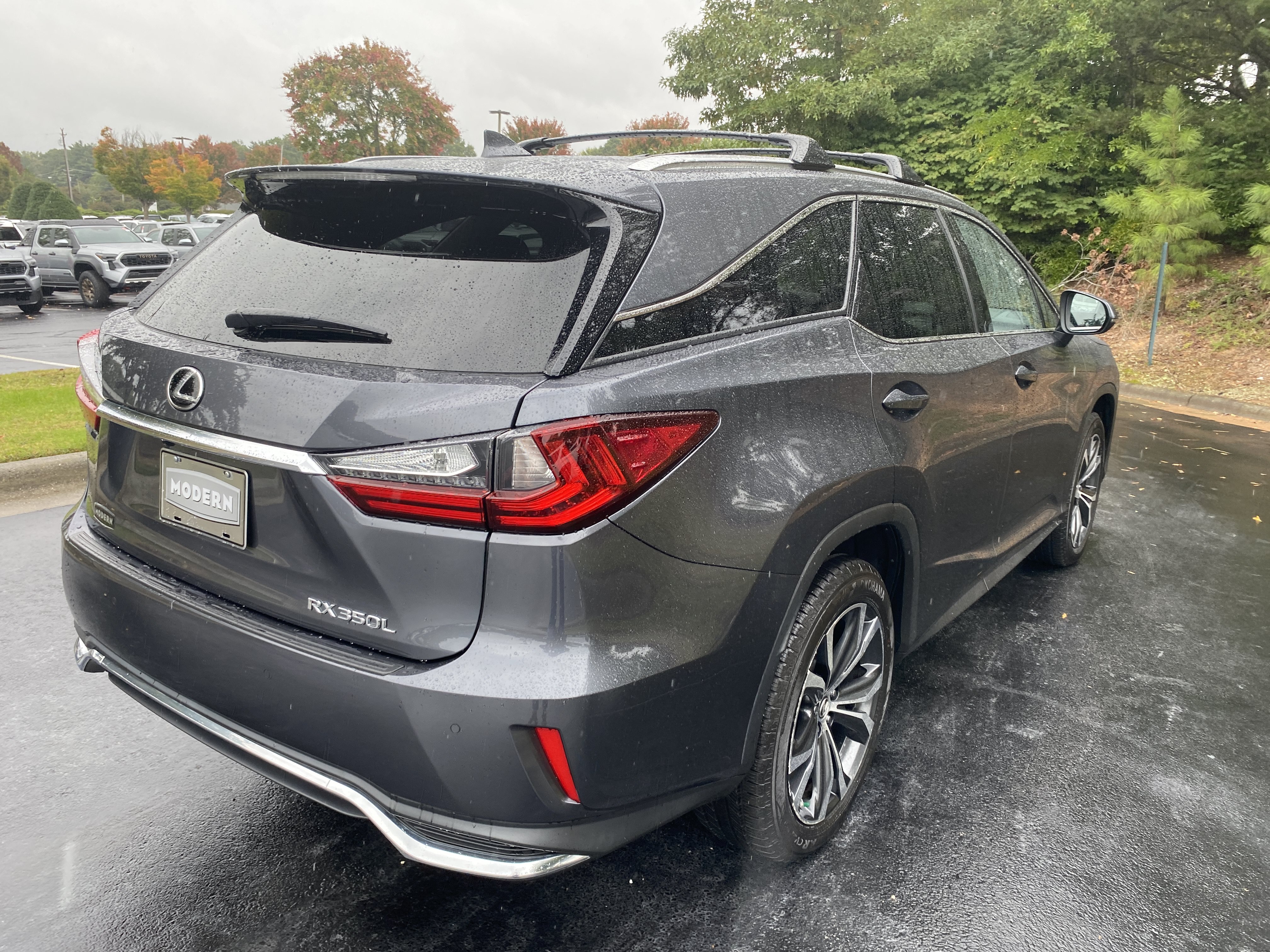 Used 2022 Lexus RX 350L Premium w/ Premium Package AWD/4WD image 5