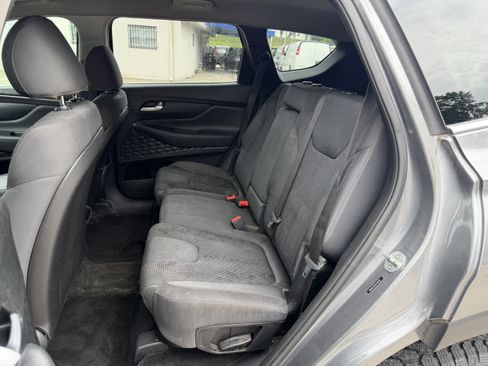 Used 2020 Hyundai Santa Fe SE w/ Cargo Package FWD image 12