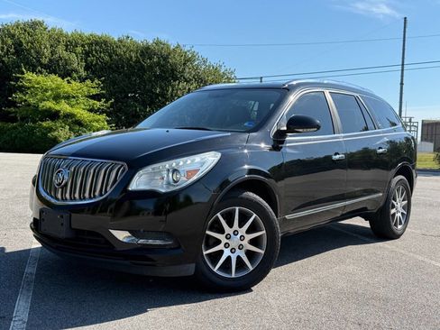 Used 2017 Buick Enclave Convenience FWD image 2
