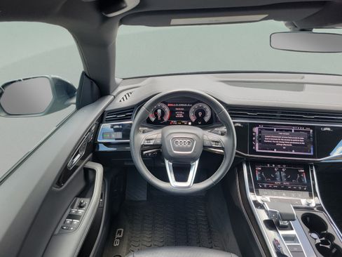 Used 2025 Audi Q8 Premium Plus w/ Premium Plus Package AWD/4WD image 5