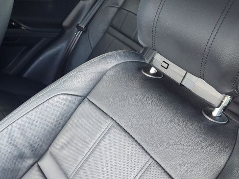 Certified 2021 Land Rover Range Rover Evoque S image 16