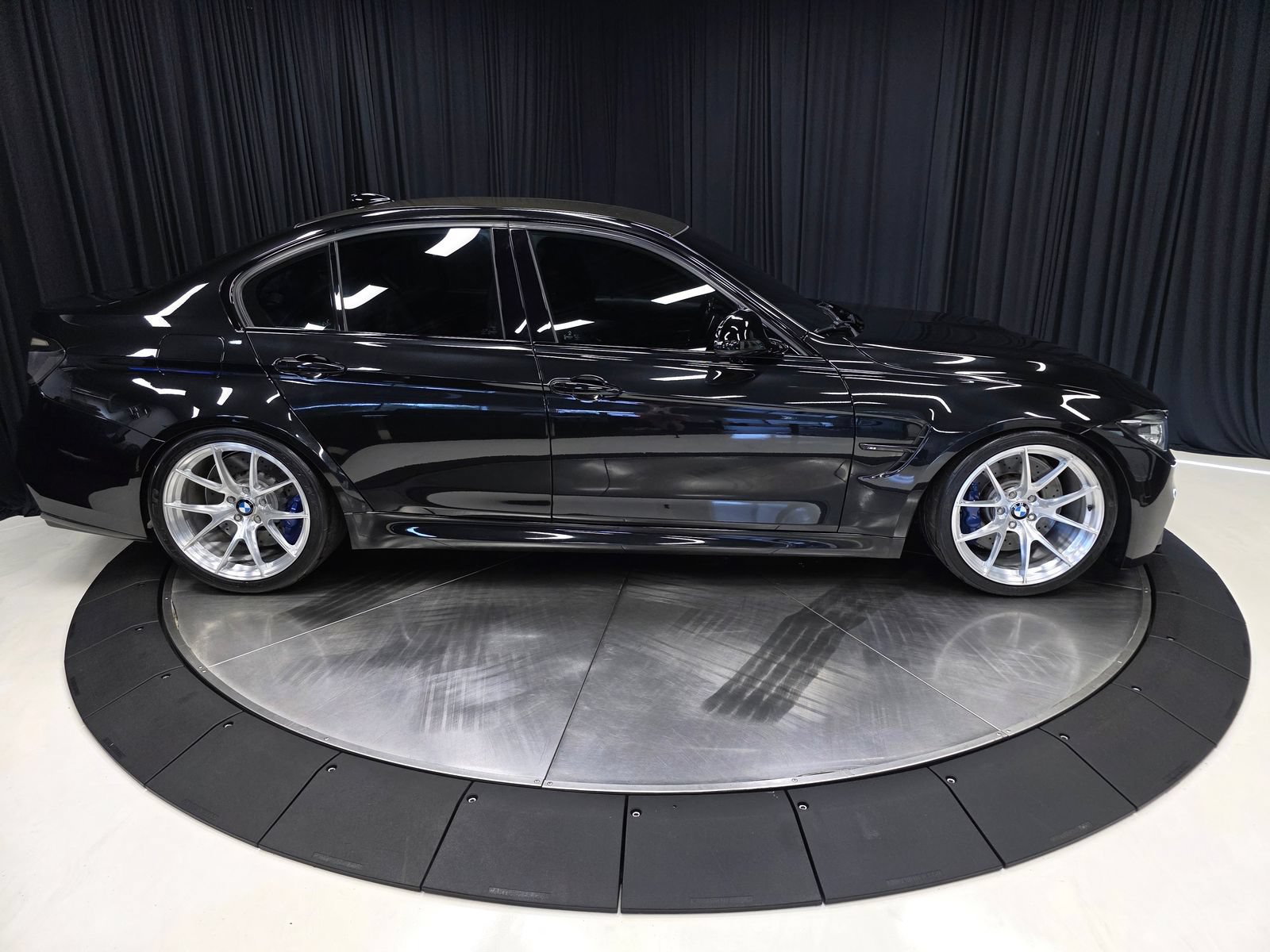 Used 2018 BMW M3 w/ Competition Package RWD image 14