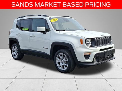 Used 2021 Jeep Renegade Latitude w/ Convenience Group image 3