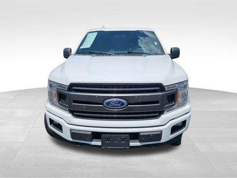 Used 2018 Ford F150 XLT w/ Equipment Group 302A Luxury AWD/4WD image 3