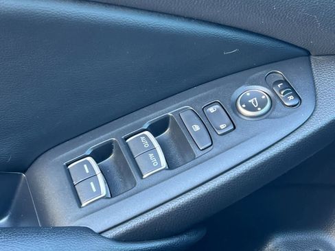 Used 2018 Honda Accord EX image 14