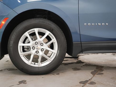 Used 2024 Chevrolet Equinox LT image 30
