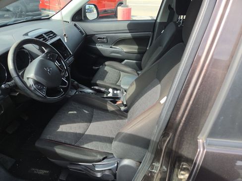 Used 2022 Mitsubishi Outlander Sport LE FWD image 8