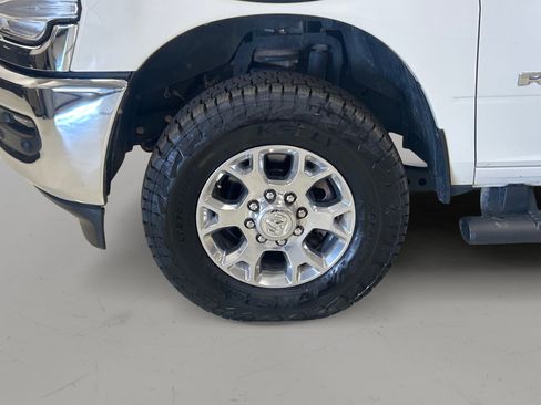 Used 2024 RAM 3500 Laramie w/ Safety Group AWD/4WD image 8