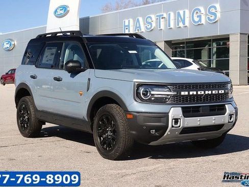 New 2025 Ford Bronco Sport Badlands w/ Badlands Tech Package AWD/4WD image 1