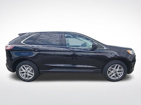 Certified 2023 Ford Edge SEL w/ Convenience Package AWD/4WD image 9