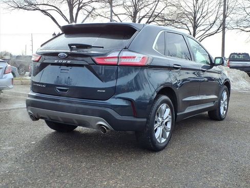 Used 2023 Ford Edge Titanium image 5