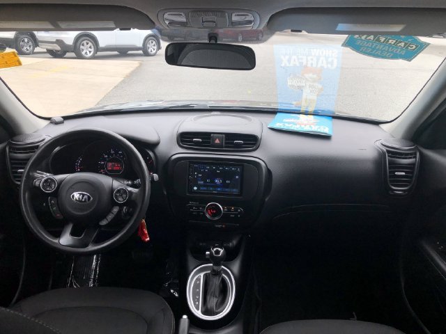 Used 2017 Kia Soul + FWD image 16