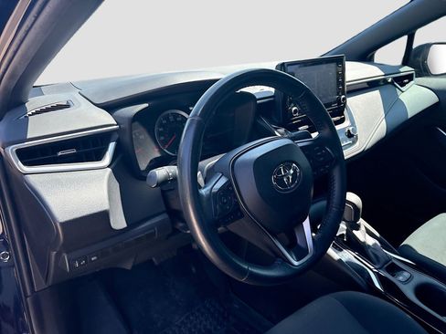Used 2022 Toyota Corolla SE image 9