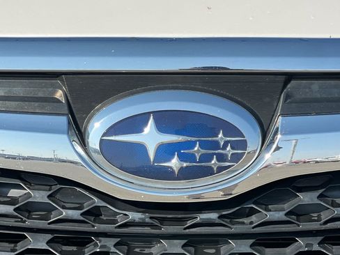 Used 2015 Subaru Forester 2.5i Premium AWD/4WD image 16