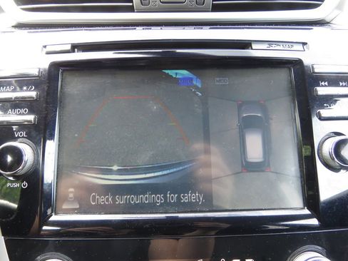 Used 2018 Nissan Murano SV w/ Premium Package AWD/4WD image 24