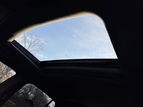 Certified 2017 Honda Ridgeline Black Edition image 19